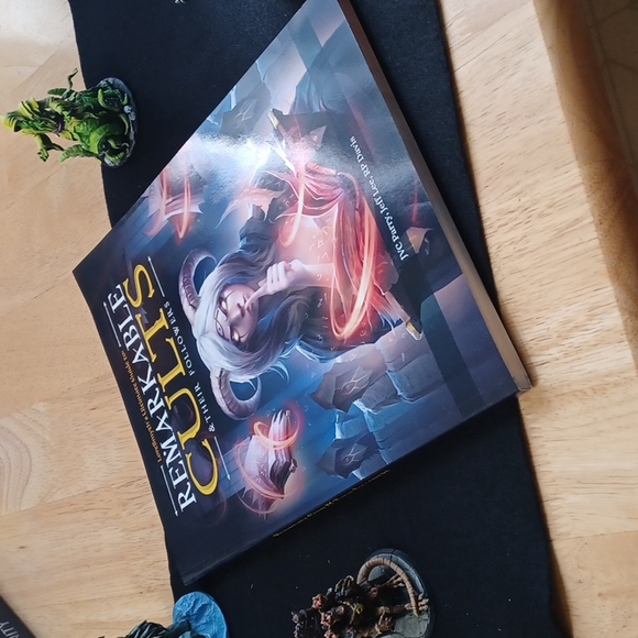 Remarkable Cults - Picture 2 of 5